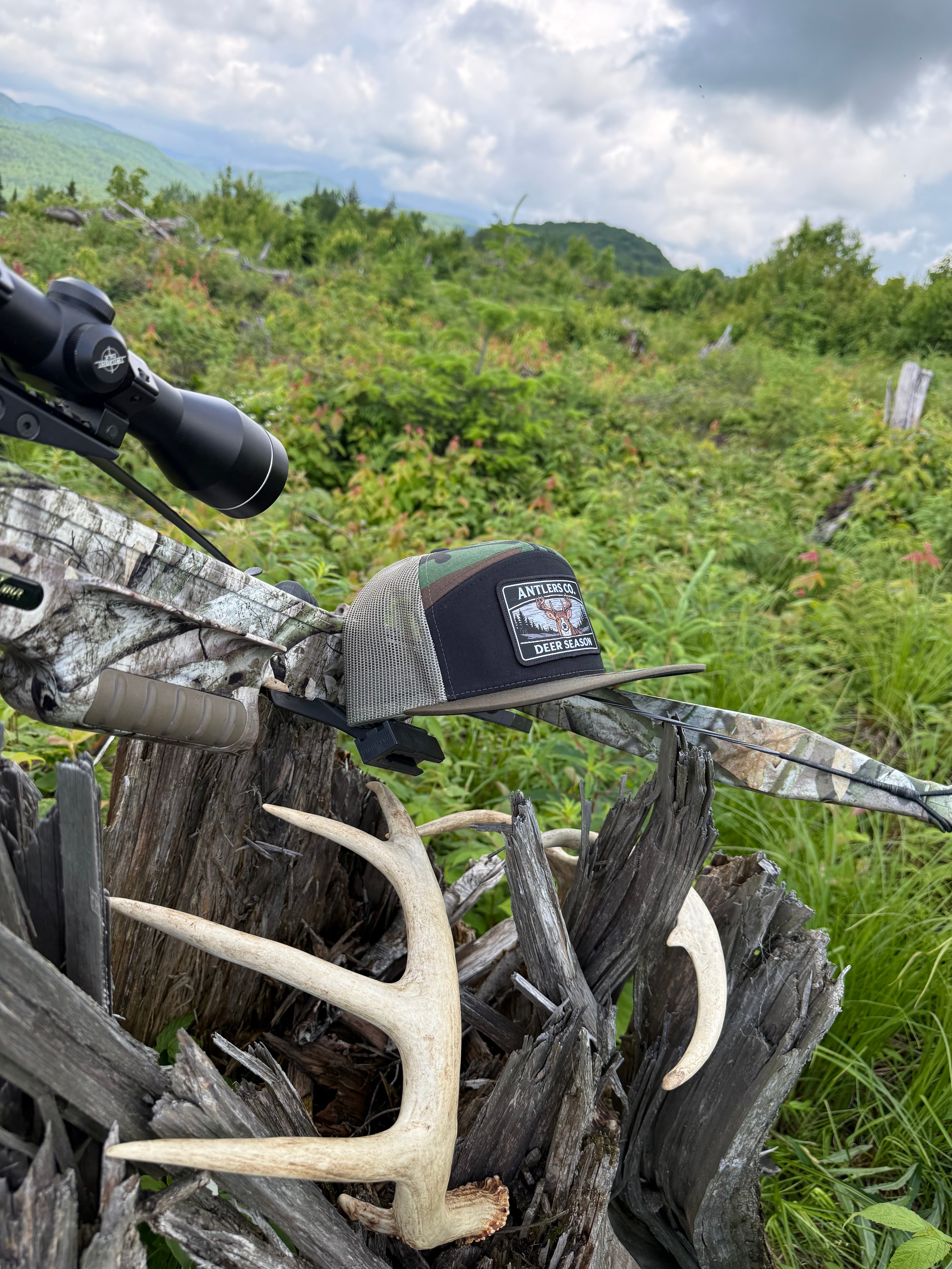 Deer Season – Richardson 168 Black/Camo/Loden