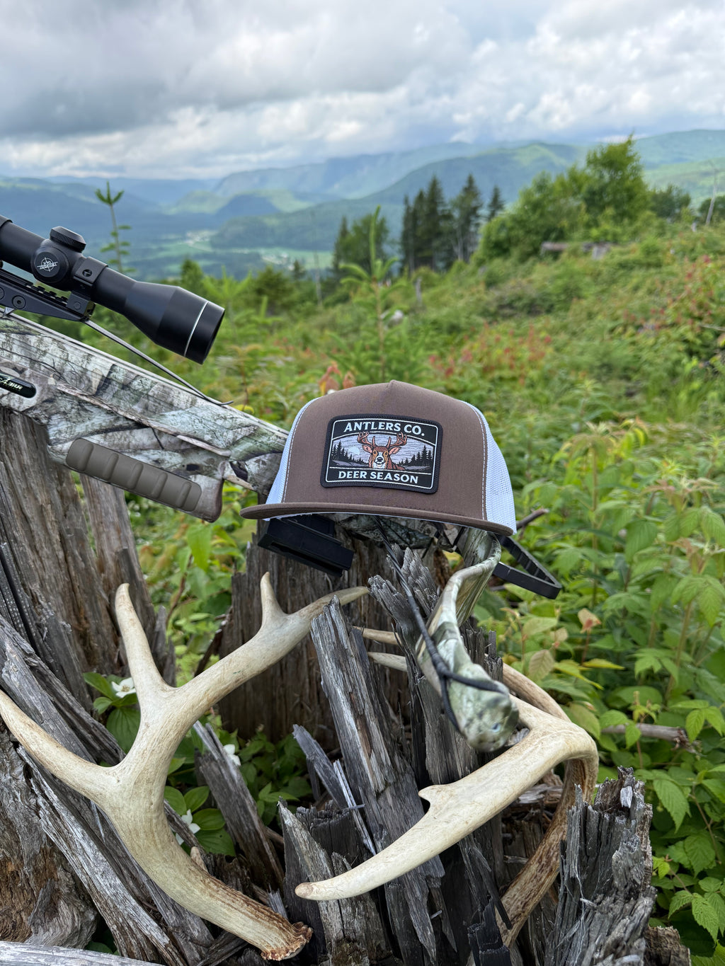 Deer Season – Brown/White
